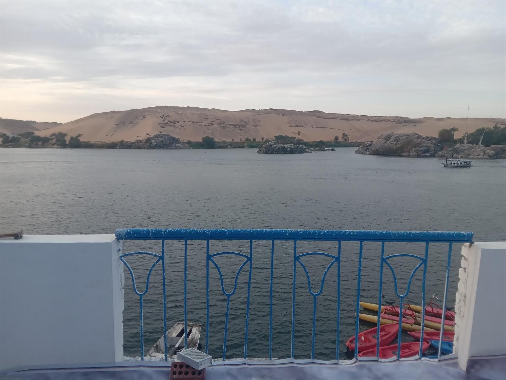 Hooly Nubian Hotel Aswan Exterior photo
